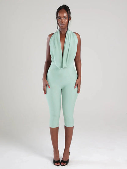 Women's Elegant Backless Sleeveless Bodycon Jumpsuit, Minimalist Design for Casual Everyday Wear, Chic and Fashionable