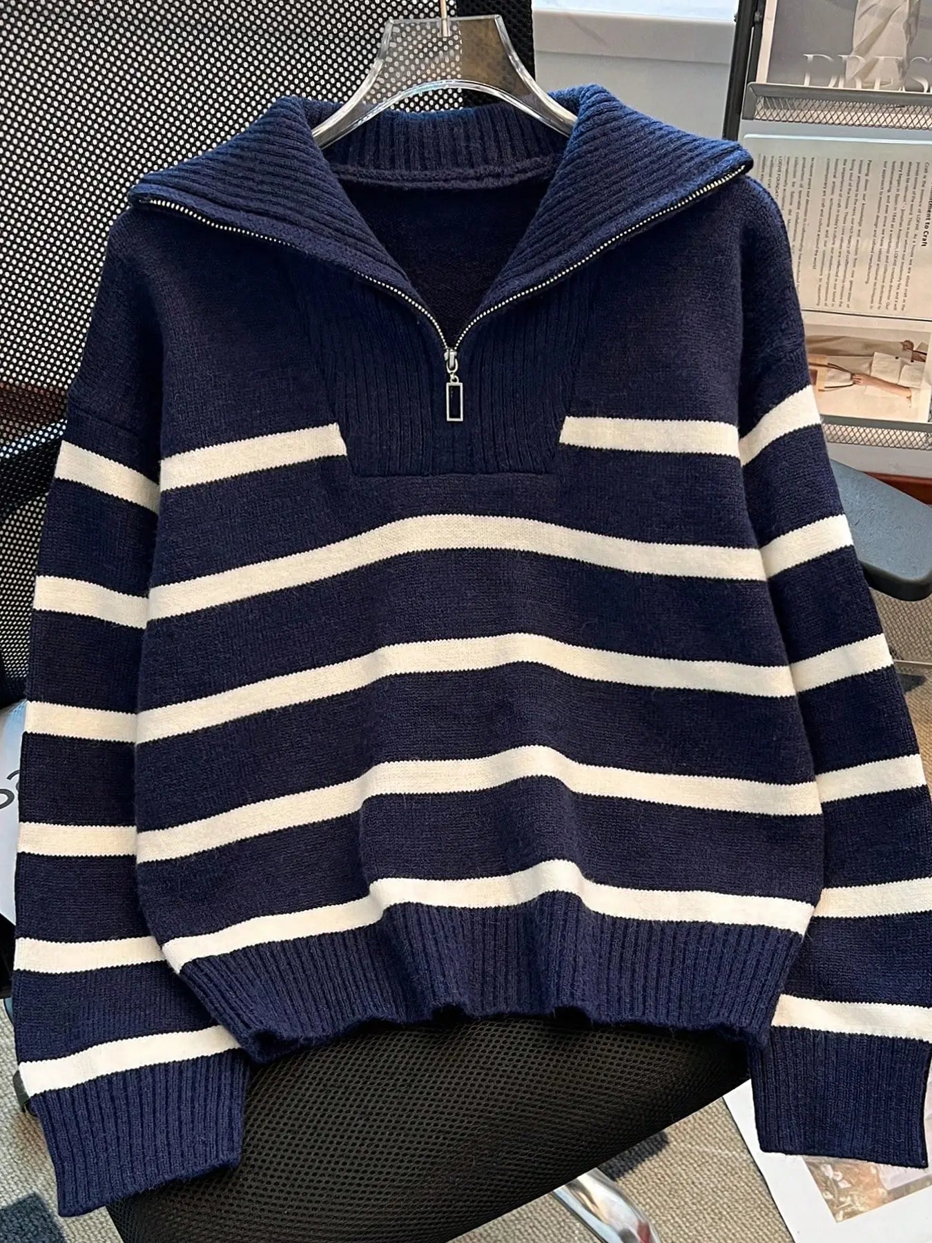 Women'S Fashion Striped Print Zipper Drop Shoulder Sweater, Casual Long Sleeve Collared Jumper for Daily Outdoor Wear, Women Knitwear Top for Fall & Winter, National Day Clothing